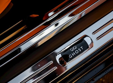 Rolls-Royce Ghost Black Badge 19