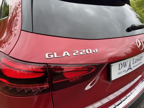 Mercedes-Benz GLA Class GLA 220D 4M AMG Line Premium Plus Auto Diesel PAN ROOF/MEMORY SEATS/360 CAM 41