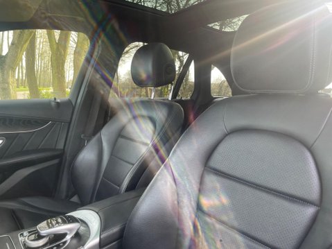 Mercedes-Benz GLC 2.1 GLC250d AMG Line (Premium Plus) G-Tronic 4MATIC Euro 6 (s/s) 5dr 26