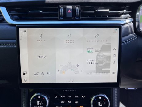 Jaguar F-Pace 2.0 D200 MHEV R-Dynamic HSE Black Auto AWD Euro 6 (s/s) 5dr 76