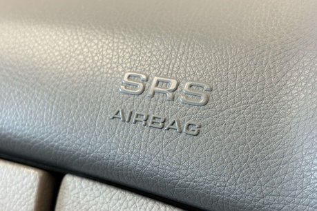 Mercedes-Benz CLK 3.2 CLK320 Elegance Coupe 2dr Petrol Automatic (250 g/km, 215 bhp) 43