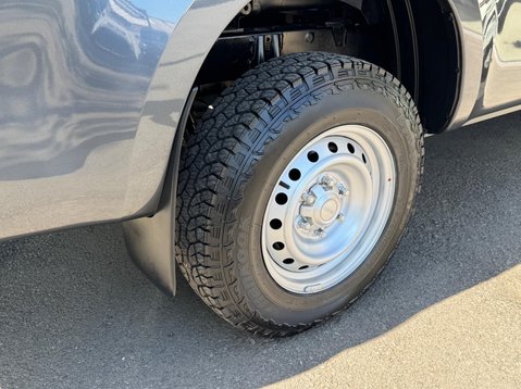 Isuzu D-Max UTILITY SCB 27