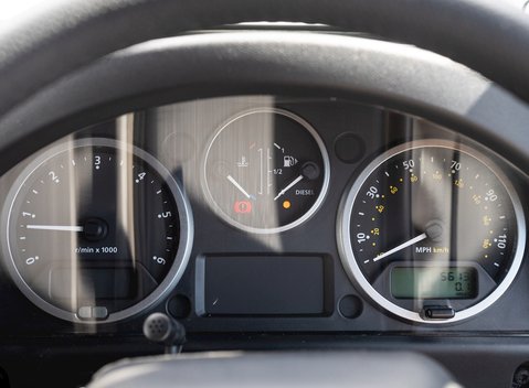 Land Rover Defender 90 Landmark 16