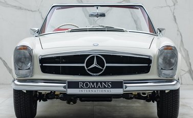 Mercedes-Benz 280 SL W113 Pagoda 8