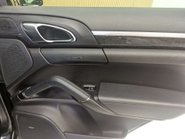 Porsche Cayenne 3.0 Cayenne V6 D Tiptronic S 4WD 5dr 51