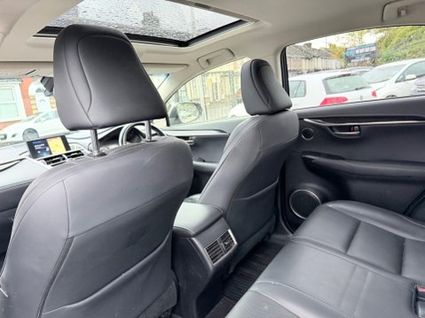 Lexus NX 2.5 300h Premier E-CVT 4WD Euro 6 (s/s) 5dr 18