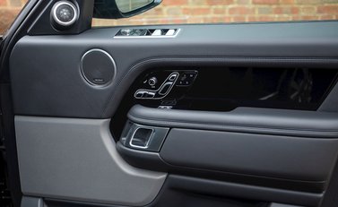 Land Rover Range Rover 3.0 SDV6 Westminster 23