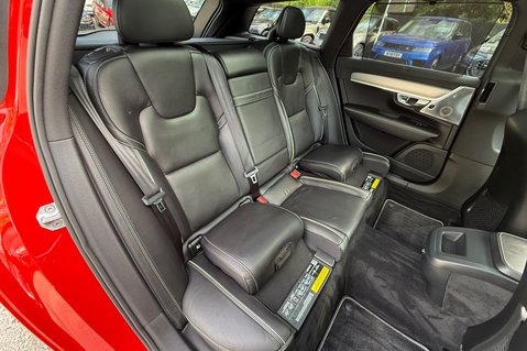 Volvo V90 D5 POWERPULSE R-DESIGN AWD 34