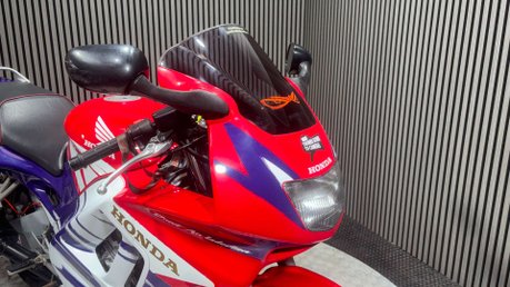 Honda CBR 1997 F3 RUNNING PROJECT SPARES OR REPAIR SPORTS BIKE 600CC 12