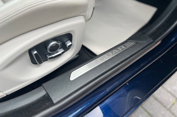 Jaguar XE 2.0 P250i HSE AUTO PETROL 13