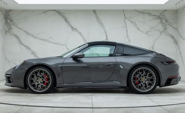 Porsche 911 Targa 4S (992) 7