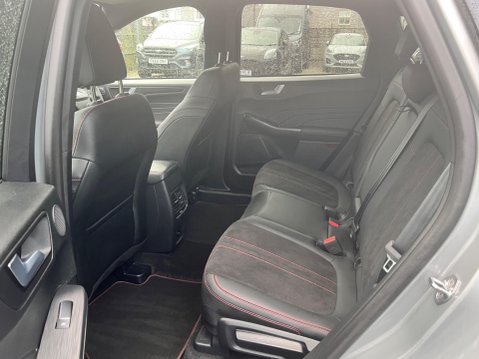 Ford Kuga 2.5h Duratec ST-Line CVT Euro 6 (s/s) 5dr 32