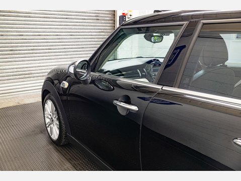 Mini Hatch 2.0 Cooper S Auto Euro 6 (s/s) 5dr 73