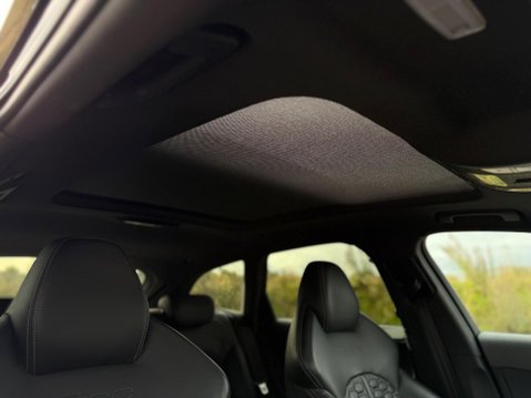 Audi RS6 4.0 TFSI V8 Tiptronic quattro Euro 5 (s/s) 5dr 29