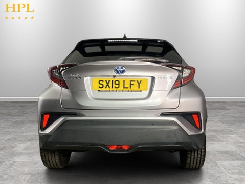 Toyota C-HR 1.8 VVT-h Dynamic SUV 5dr Petrol Hybrid CVT Euro 6 (s/s) (122 ps) Cruise C 6