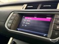 Land Rover Range Rover Evoque 2.0 eD4 SE Tech FWD Euro 6 (s/s) 5dr 32