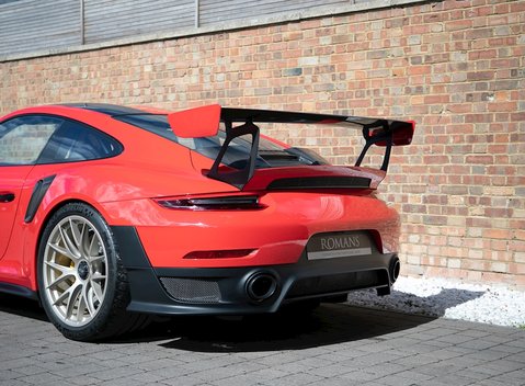 Porsche 911 (991) GT2 RS 24