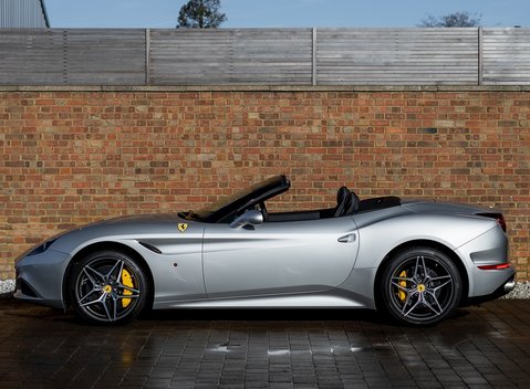 Ferrari California T 2