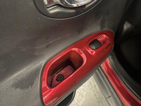 Nissan Juke 1.6 Acenta Premium Euro 5 (s/s) 5dr 14