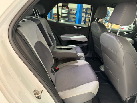 Volkswagen ID.3 ID3 Touring Pro S 5dr 21