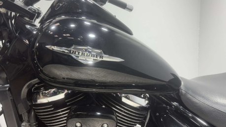 Suzuki Intruder 800 VL 2015 26K CUSTOM LOOKS MOT SERVICED CRUISER BIKE 800CC A2 38