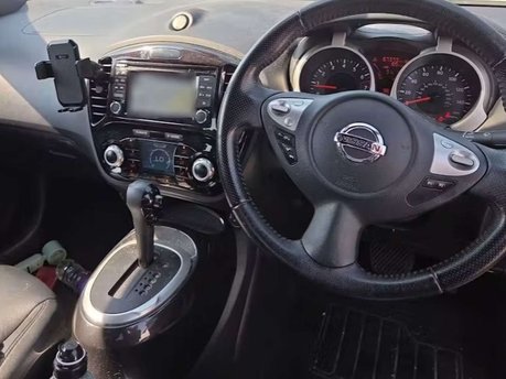 Nissan Juke 1.6 Tekna SUV 5dr Petrol XTRON Euro 6 (117 ps) 25