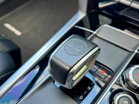Mercedes-Benz E Class 5.5 E63 V8 BiTurbo AMG SpdS MCT Euro 6 (s/s) 4dr 61
