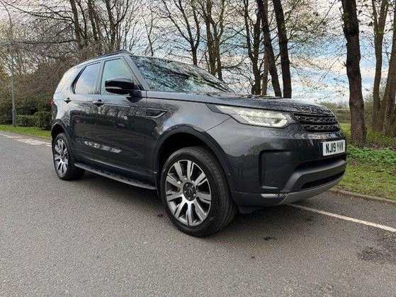 Land Rover Discovery 3.0 SD V6 HSE SUV 5dr Diesel Auto 4WD Euro 6 (s/s) (306 ps)