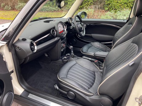 Mini Hatch 1.6 Cooper S Auto Euro 5 3dr 25