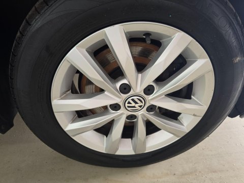 Volkswagen Touran 1.6 TDI BlueMotion Tech SE Euro 6 (s/s) 5dr 50