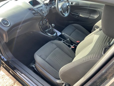 Ford Fiesta ZETEC 10
