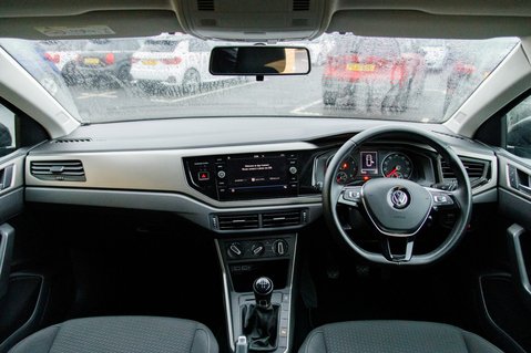 Volkswagen Polo MATCH TSI 3