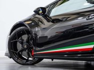Lamborghini Huracan 5.2 V10 LP 640-4 Performante Spyder LDF 4WD Euro 6 (s/s) 2dr 29