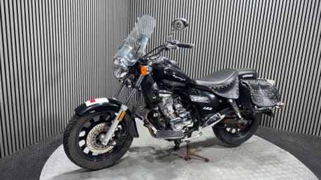 Keeway Superlight 125 2017 RUNNING PROJECT CRUISER BIKE 125CC LEARNER 5
