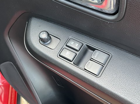 Suzuki Ignis 1.2 Dualjet 12V Hybrid SZ-T 5dr 19