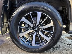 Mitsubishi Shogun Sport 2.4D 4 SUV 5dr Diesel Auto 4WD Euro 6 (181 ps) 15