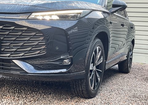 MG HS 1.5 T-GDI HYBRID+ TROPHY 5