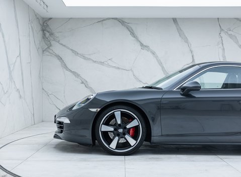 Porsche 911 50th Anniversary Edition 37