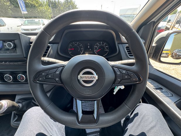 Nissan Primastar LWB L2H1 Low Roof Acenta 300 Air Con Cruise EURO 6 NO VAT 16