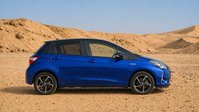 Toyota Yaris 1.5 VVT-h Blue Bi-Tone Hatchback 5dr Petrol Hybrid E-CVT Euro 6 (s/s) (100  4