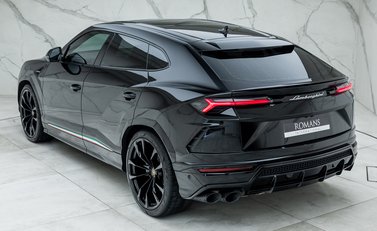 Lamborghini Urus 9