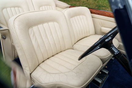 Bentley R Type Drophead Coupé By H.J.Mulliner 27