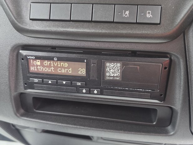 Iveco Daily DAILY 72C18 DIESEL 3.0 Business Box Van 5100 WB Hi-Matic With Tailift 24
