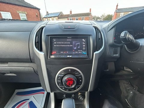 Isuzu D-Max TD UTAH VISION DCB 14