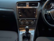 Volkswagen Golf 1.0 Golf SE Nav TSi 5dr 6