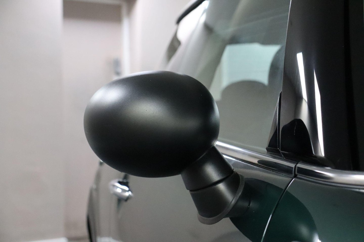 2018 MINI Hatch — image 29