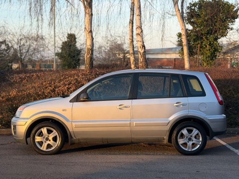 Ford Fusion 1.6 Fusion Zetec Auto 5dr 6