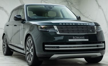 Land Rover Range Rover D350 AUTOBIOGRAPHY LWB 9