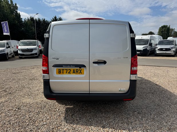 Mercedes-Benz Vito AUTO LWB L2H1 Low Roof Progressive 114 Camera EURO 6 7