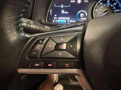 Nissan LEAF 40kWh Acenta Auto 5dr 18